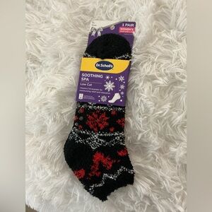 Dr. Scholl’s Soothing Spa Low Cut Slipper Socks Grippers Women’s 4–10
NWT